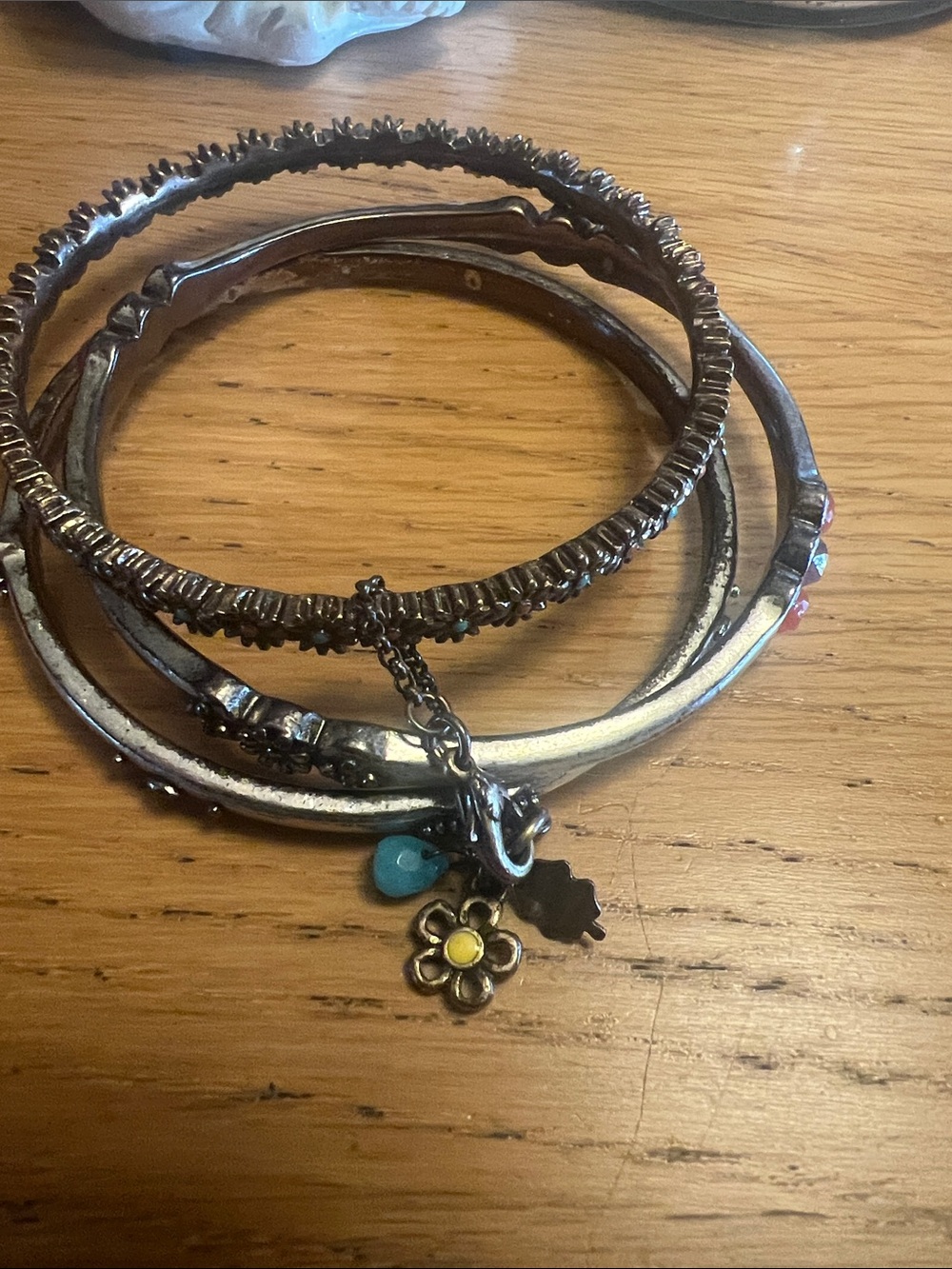 Lucky Brand Stacked gold Metal Bangle Bracelet Set with Flower & Turquoise Charm - Picture 2 of 2